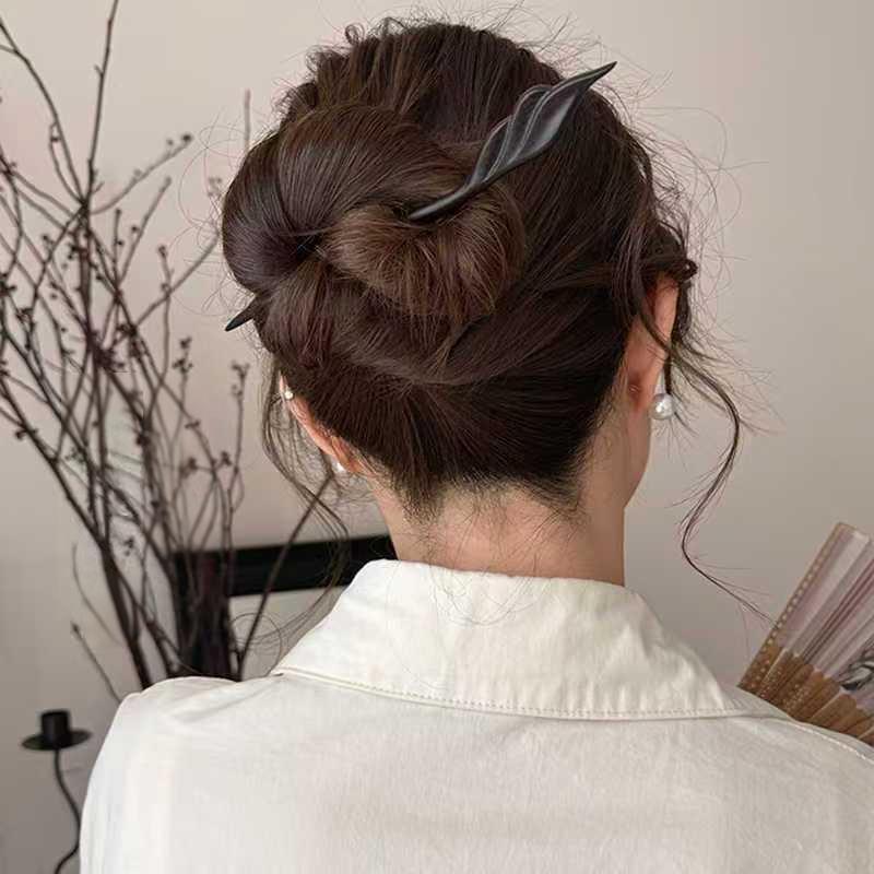 Jepit Rambut Kayu Ukiran Indah - Travel Accessories High End ulasan dan harga