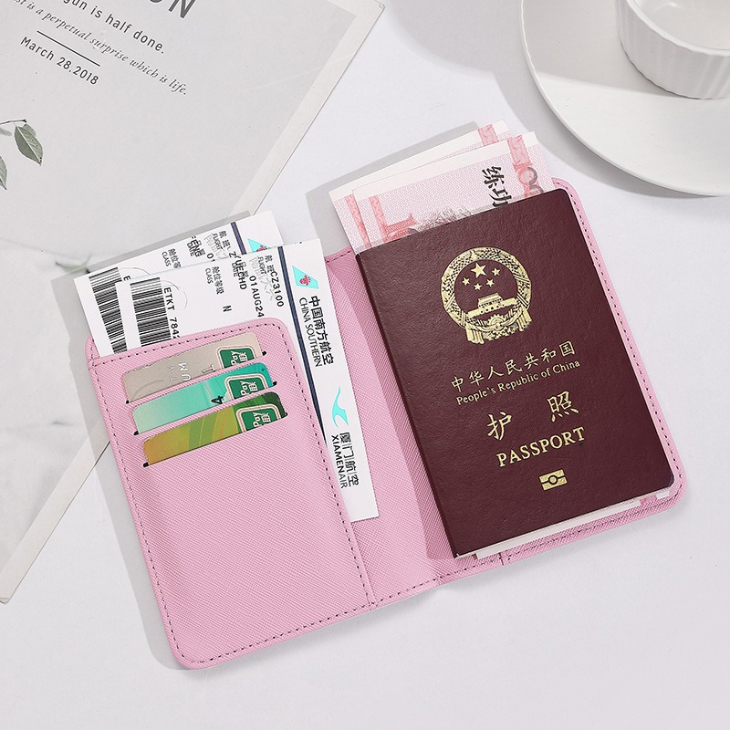 Hello Kitty Sampul Paspor Wani - Travel Accessories On Plane ulasan dan harga